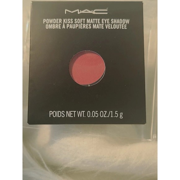 MAC A LITTLE TAMED POWDER KISS SOFT MATTE EYE SHADOW PRO PALETTE PAN REFILL NEW - Picture 1 of 2